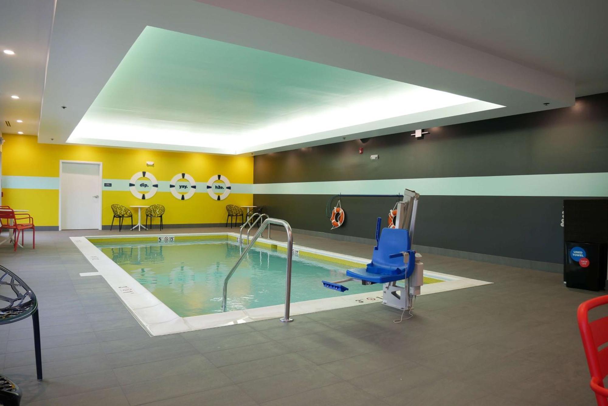 Tru By Hilton Chambersburg Hotell Exteriör bild